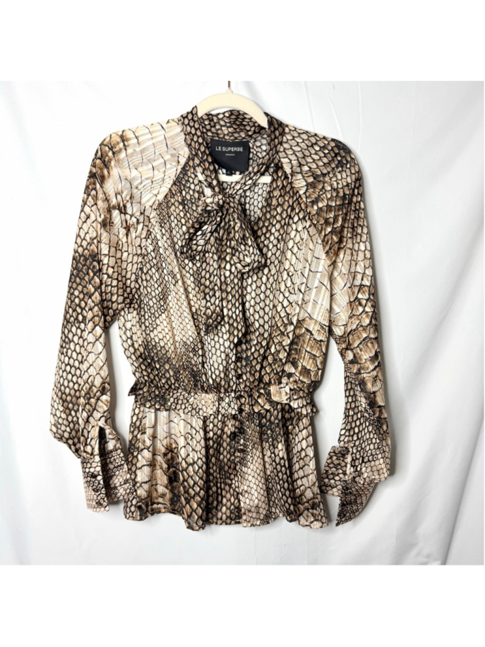Women's LE SUPERBE Brown Black Snake Print Button Down Tie Neck Blouse Size 4